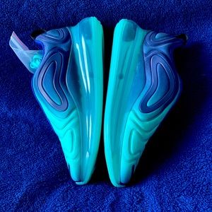 EUC Women’s Air Max 720 “Sea Forest”